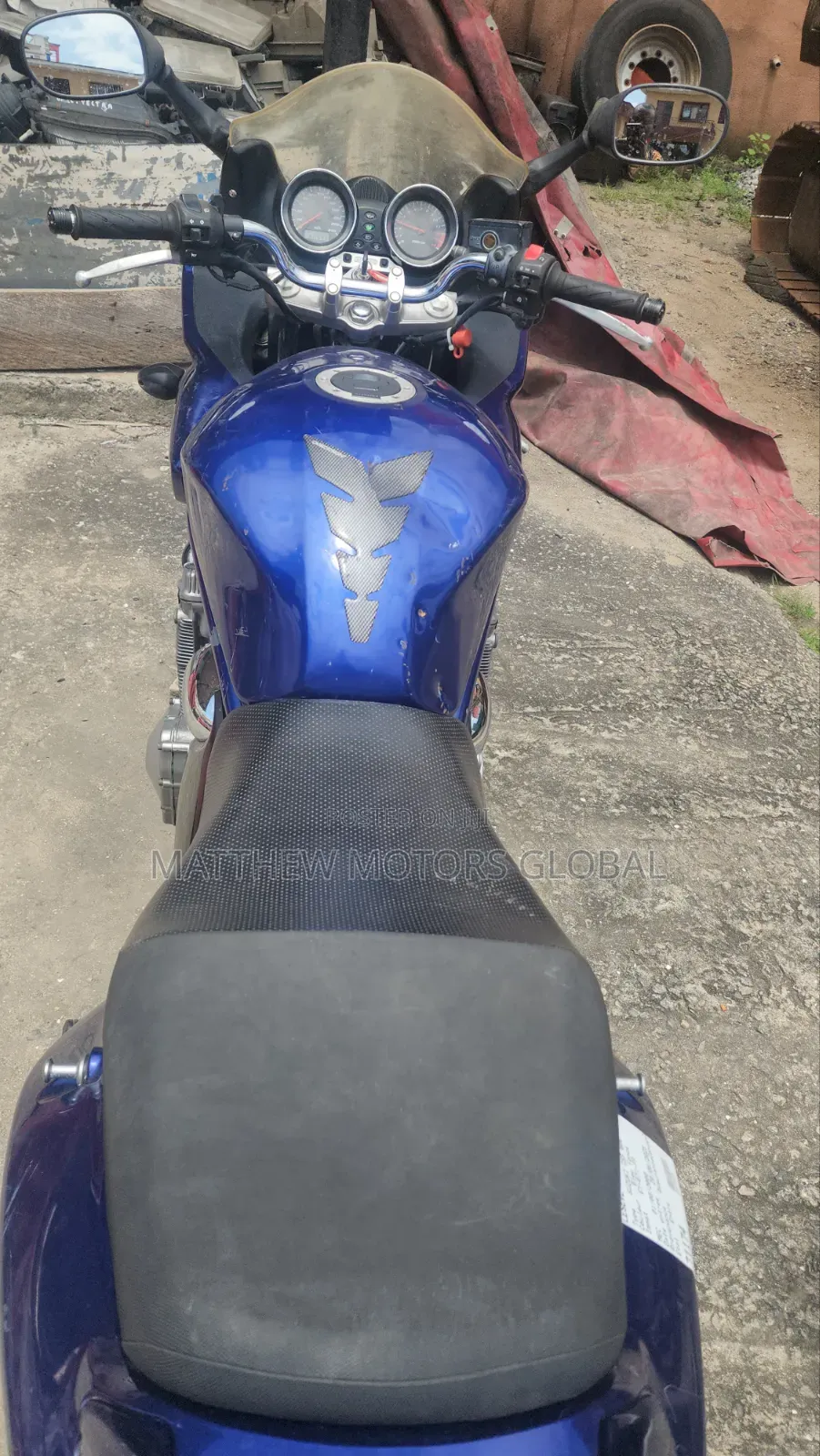 Suzuki GS 2000 Blue