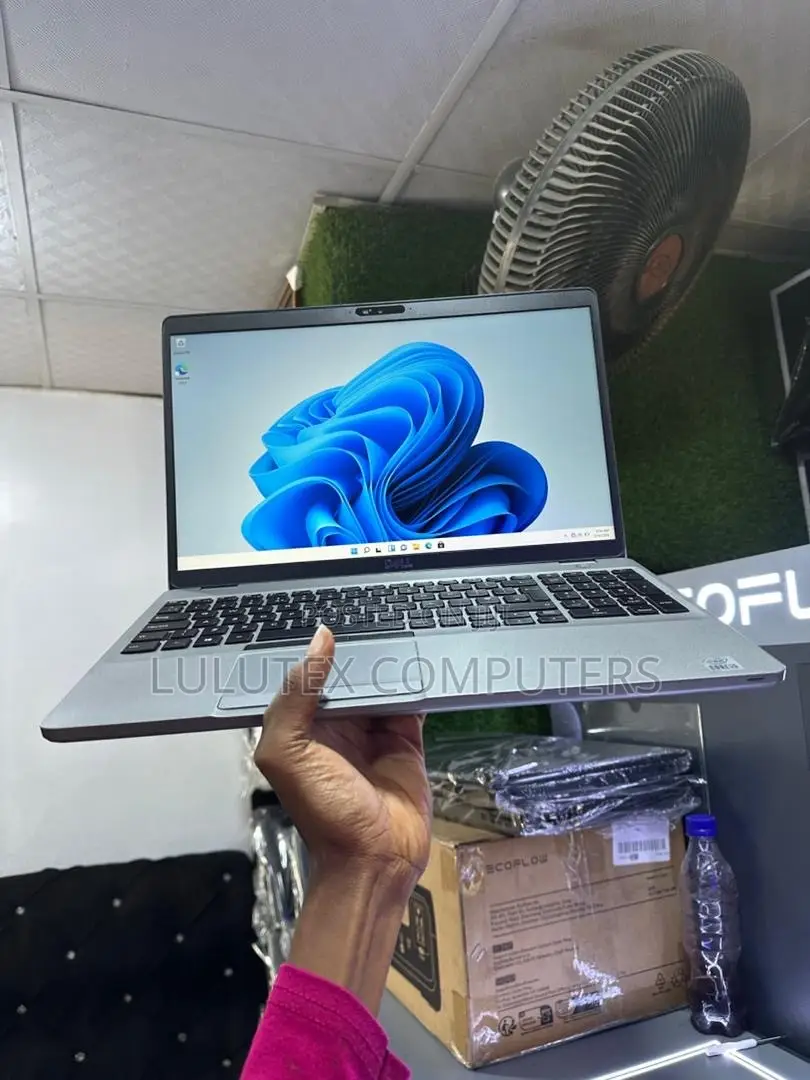 Laptop Dell Latitude 5510 16GB Intel Core i5 SSD 256GB