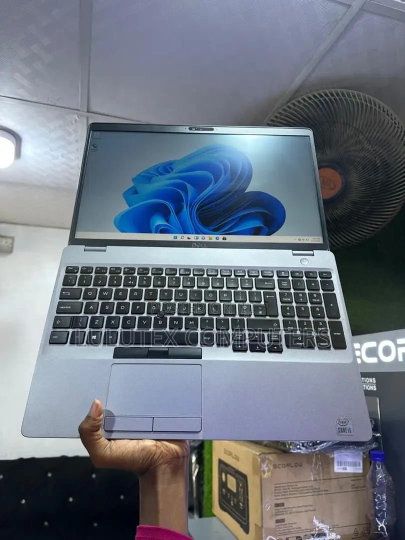 Laptop Dell Latitude 5510 16GB Intel Core i5 SSD 256GB