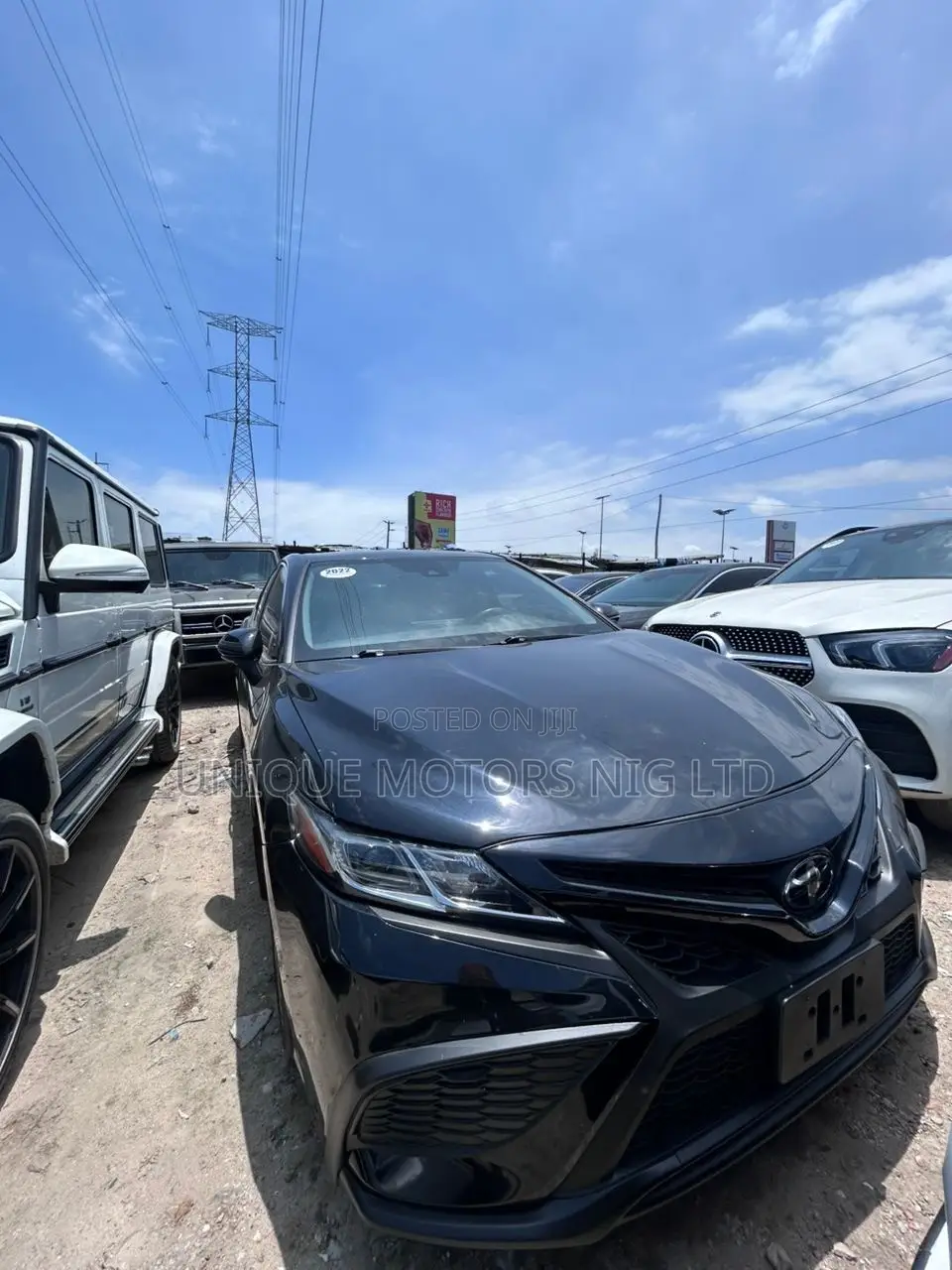 Toyota Camry SE 2022 Black