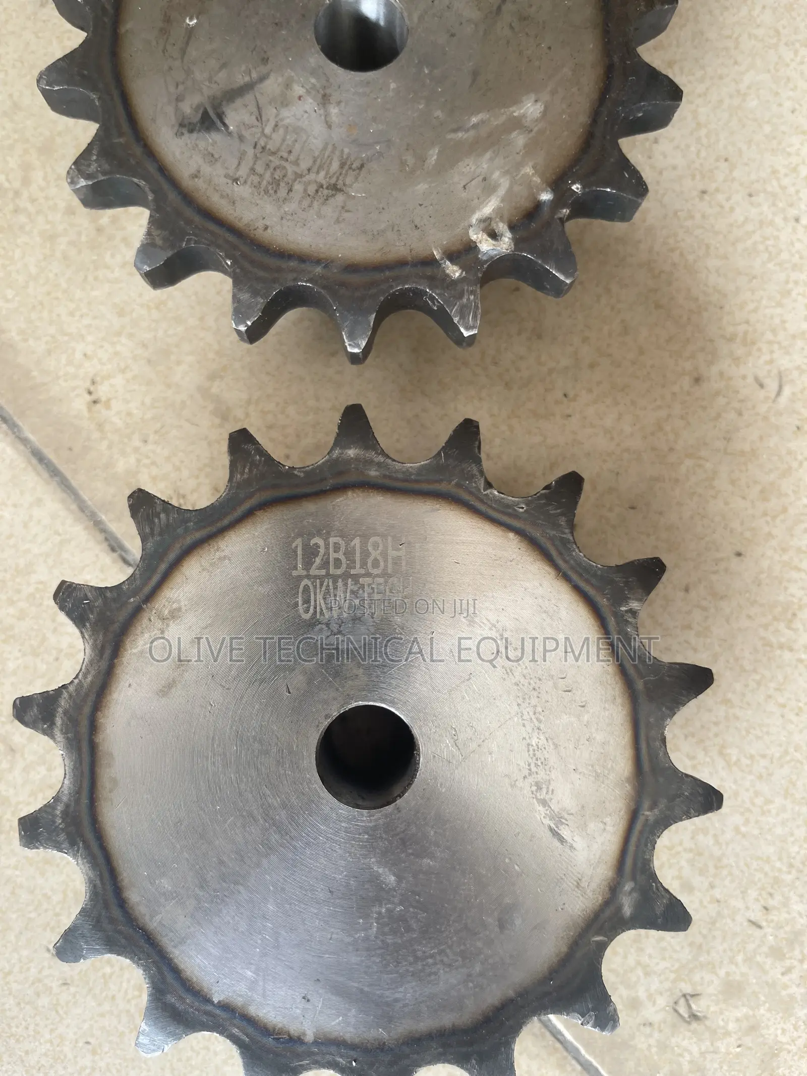 12b-1-18 TEETH SPROCKET ( 3/4 Inch Single 18 Teeth Sprocket)