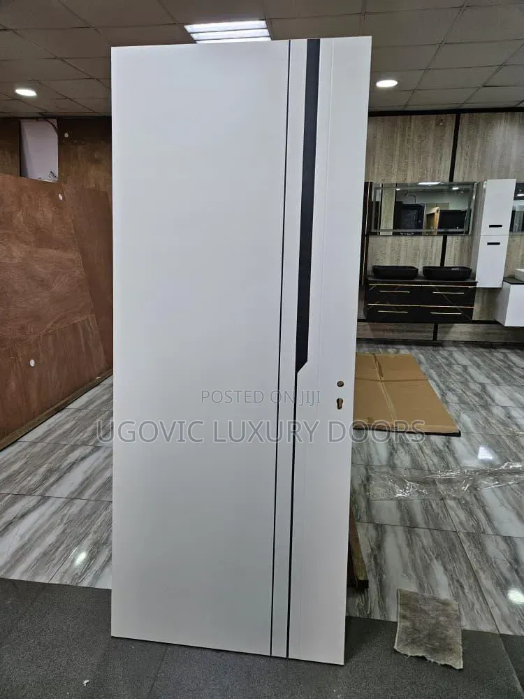 840 White HDF Wooden Door With Black Accents for Rroms