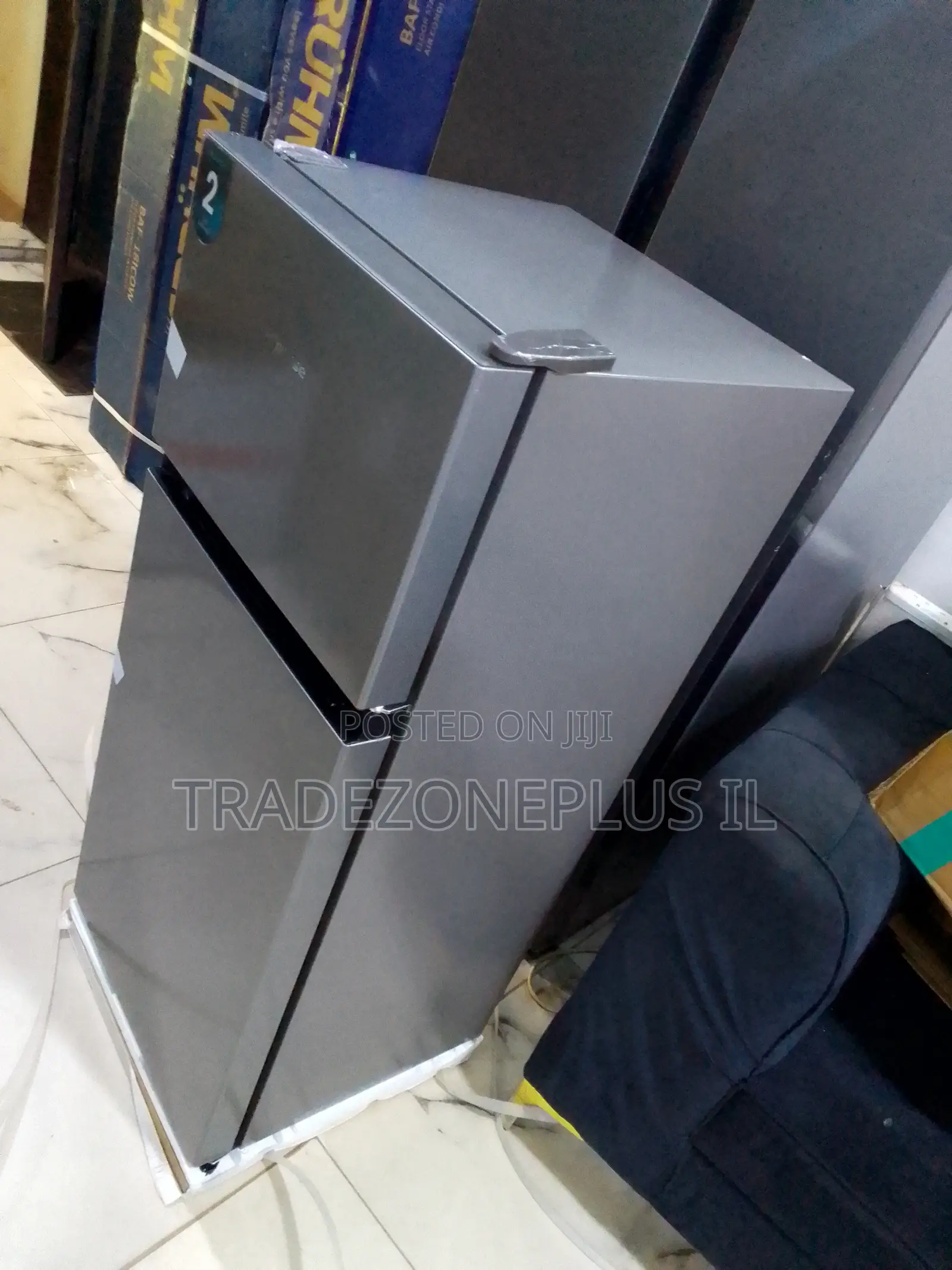 Hisense Refrigerator for Cold Beverages, Fresh Produce and Dairy Items