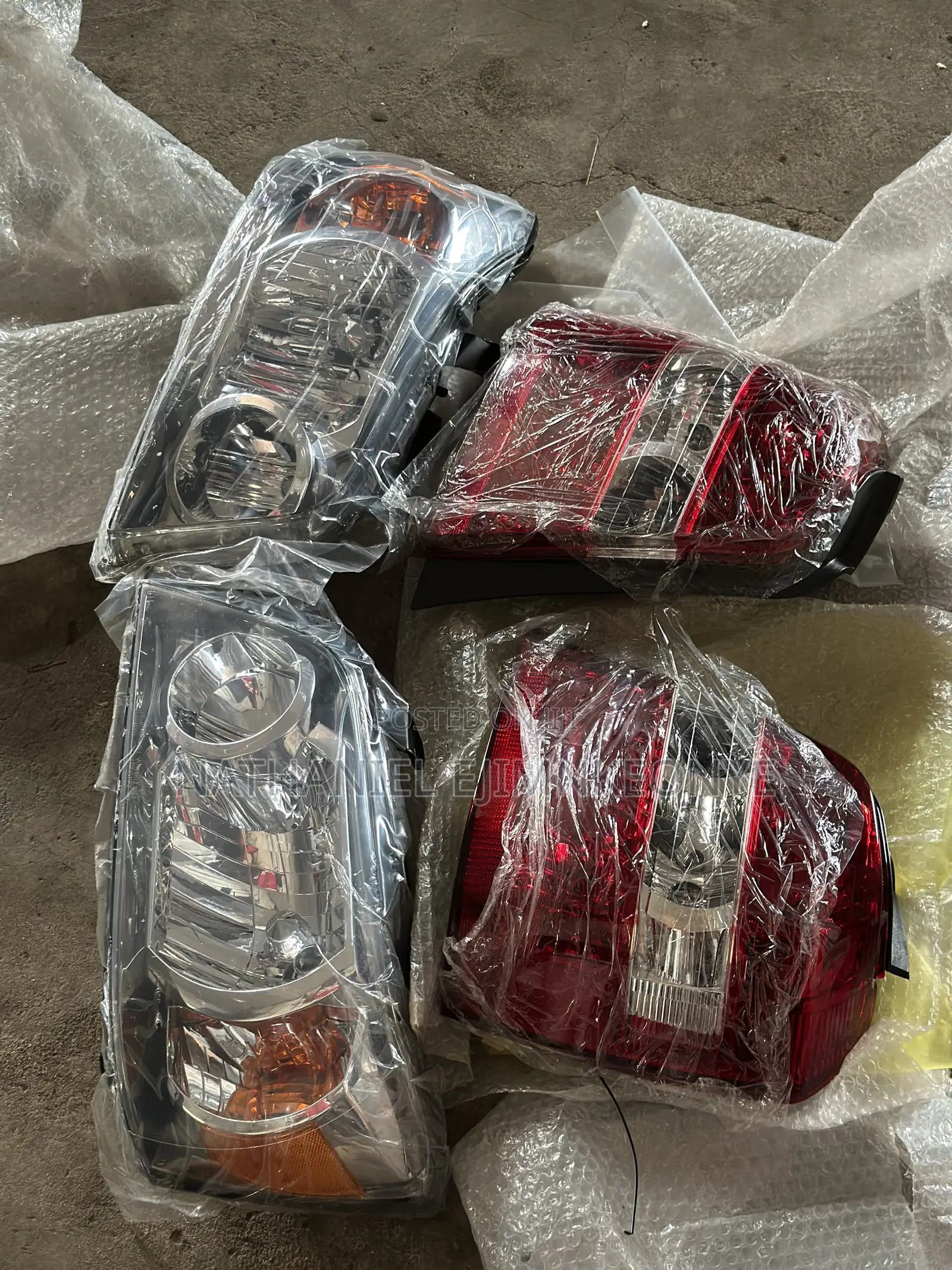 Headlamp and Back Light Highlander 2005/2006 Model