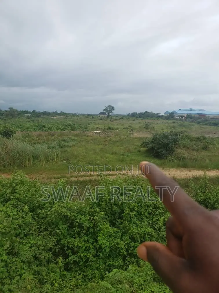 Bulk of Land for Sale Located at Lekki Epe Express Way Elerangbe