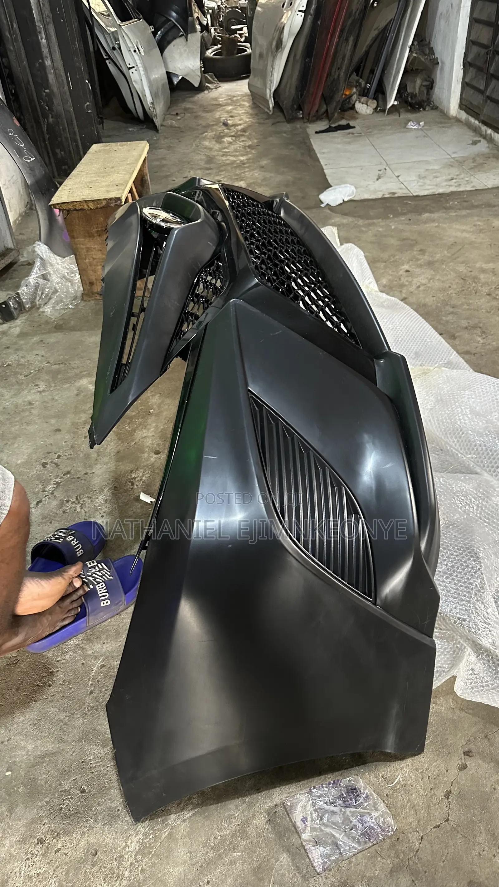 Complete Front Bumper Camry 2018/2019