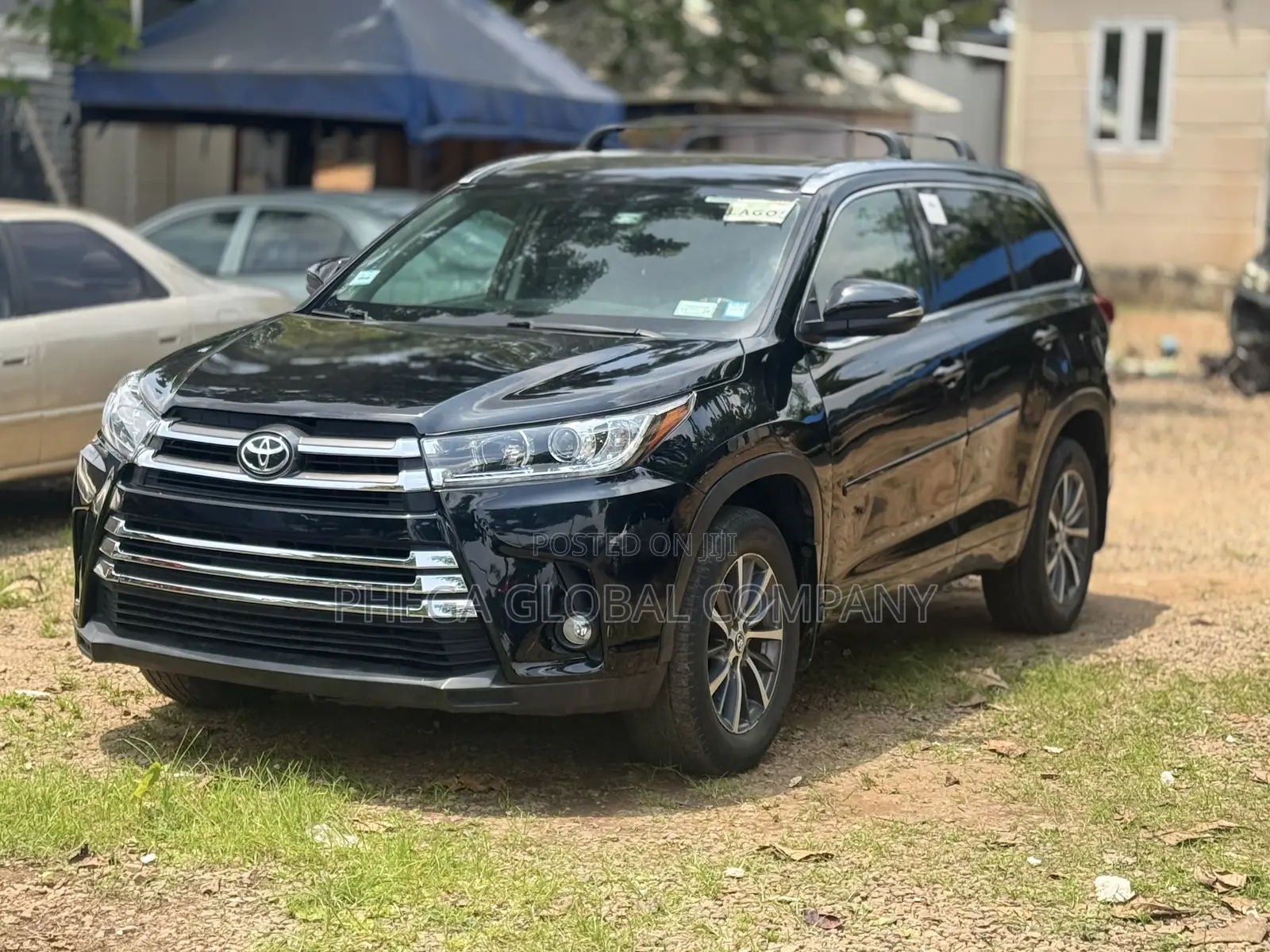 Toyota Highlander XLE 4x4 V6 (3.5L 6cyl 8A) 2018 Black
