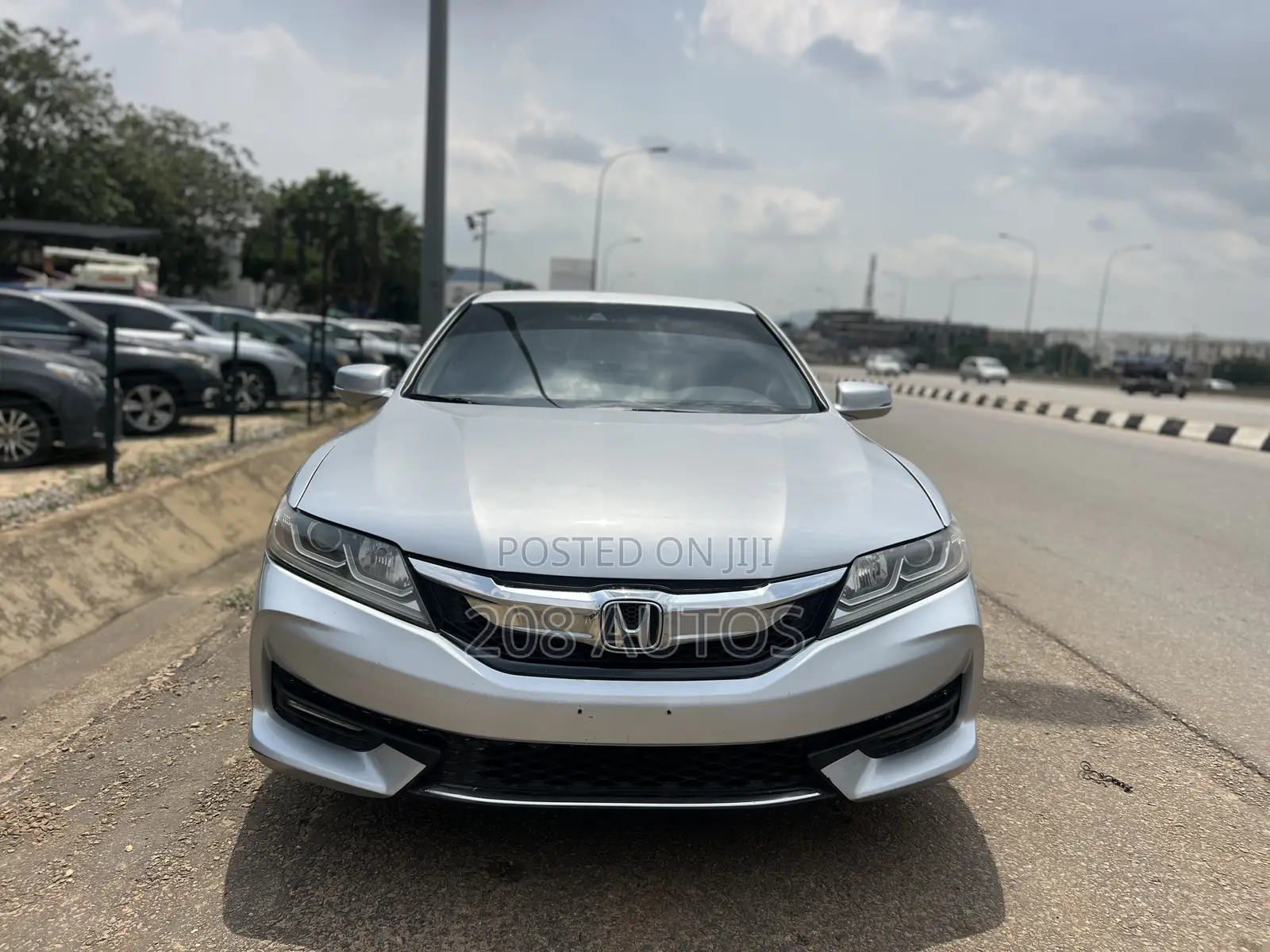 Honda Accord EX-L V-6 2dr Coupe FWD (3.5L 6cyl 6A) 2013 Silver