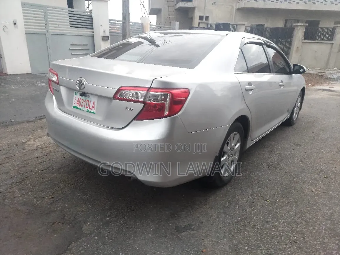 Toyota Camry 2013 Silver