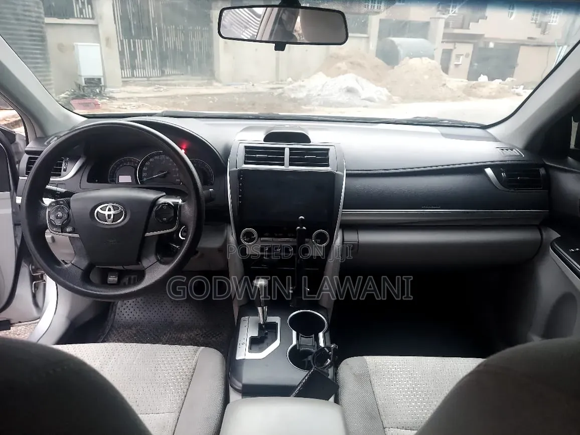 Toyota Camry 2013 Silver