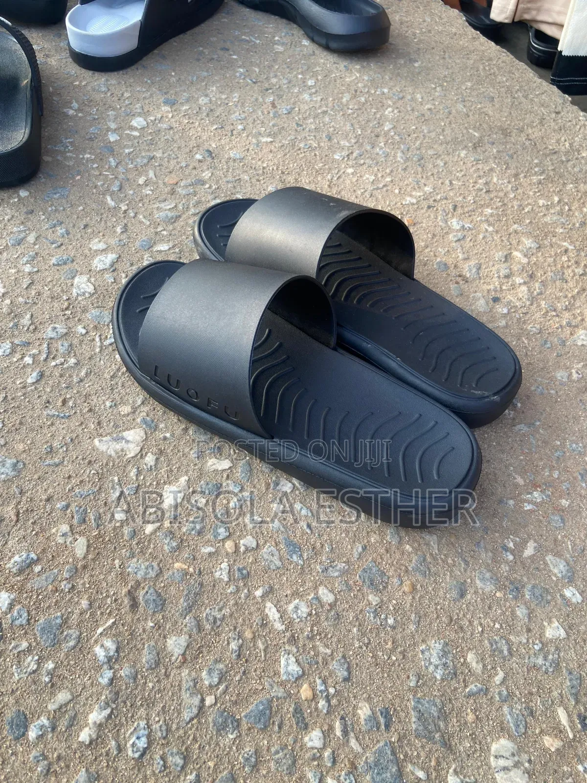 Men’s Streetwear Slides – Stylish Casual Footwear