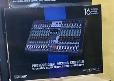 16 Channel Professional Yamaha Mixer