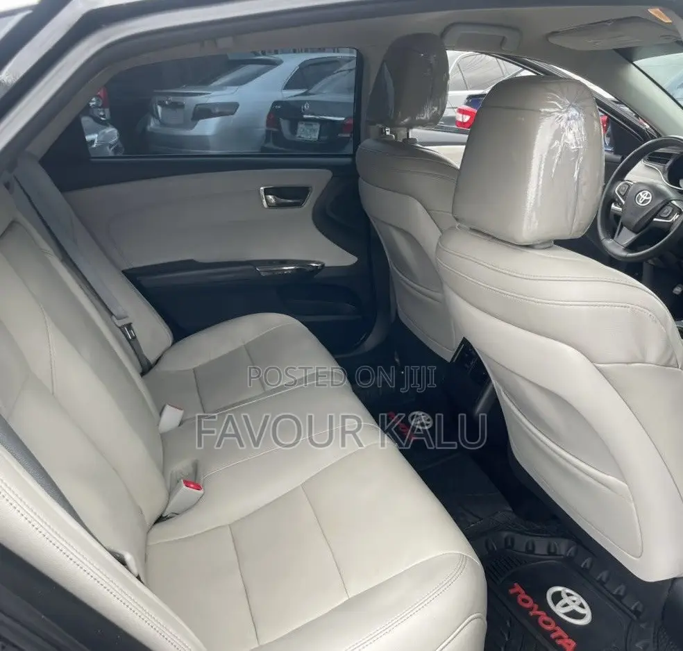 Toyota Avalon XLE FWDSedan (3.6L 6cyl 6A) 2016 Black
