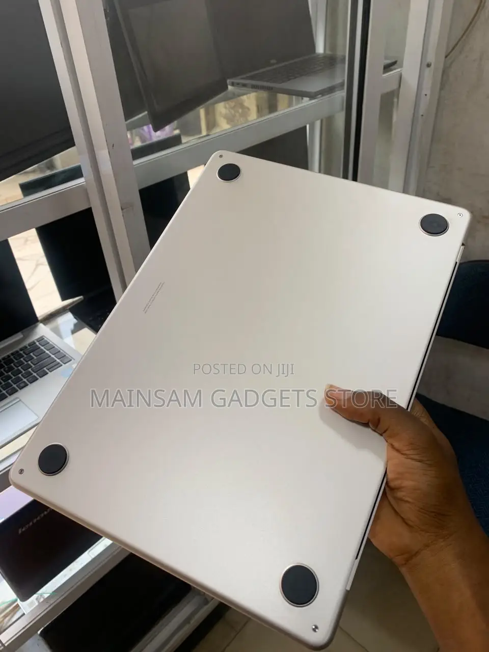 Laptop Apple MacBook Air 2022 M2 8GB Apple M2 SSD 256GB