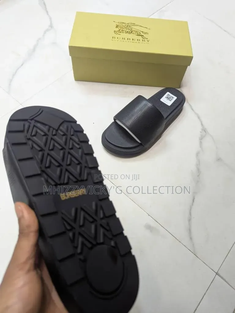 Burberry Carton Palm