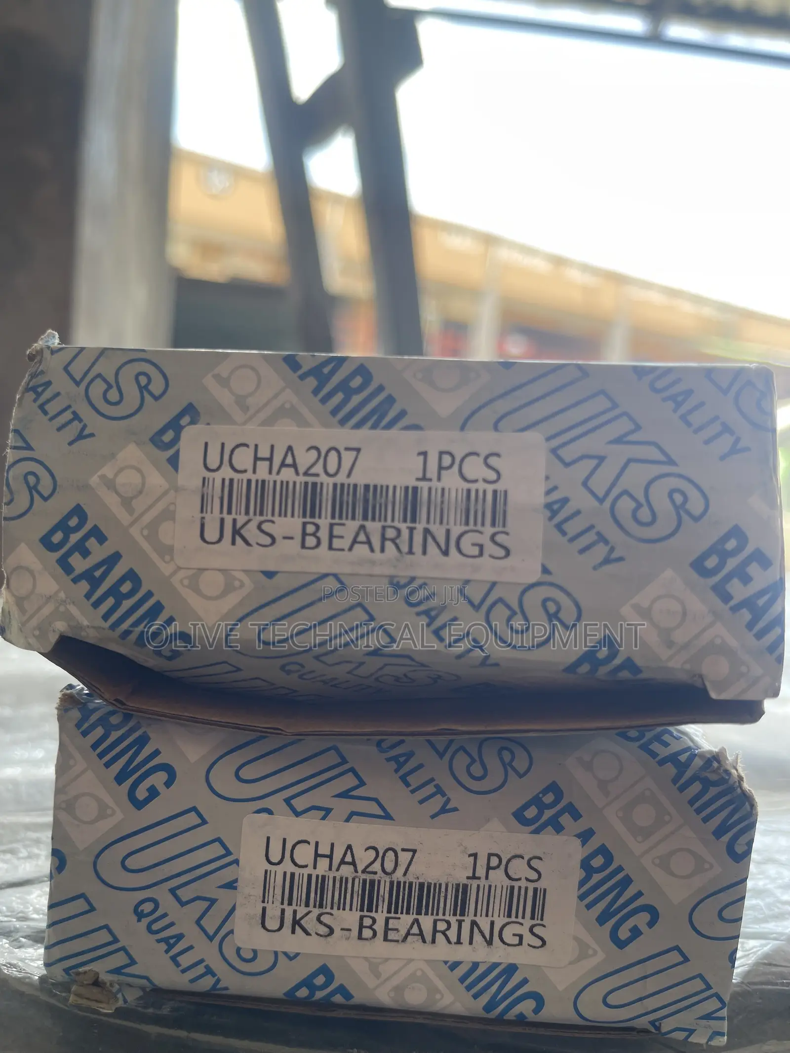 UCHA 207 Bearing