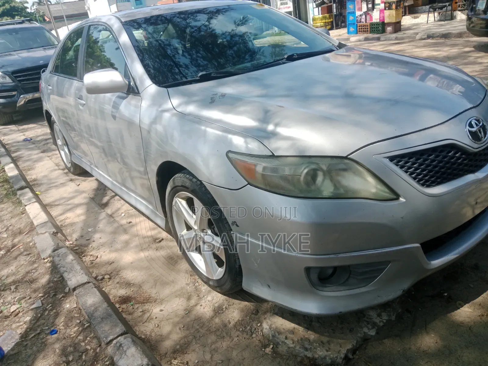 Toyota Camry SE 4dr Sedan (2.5L 4cyl 6AM) 2010 Silver