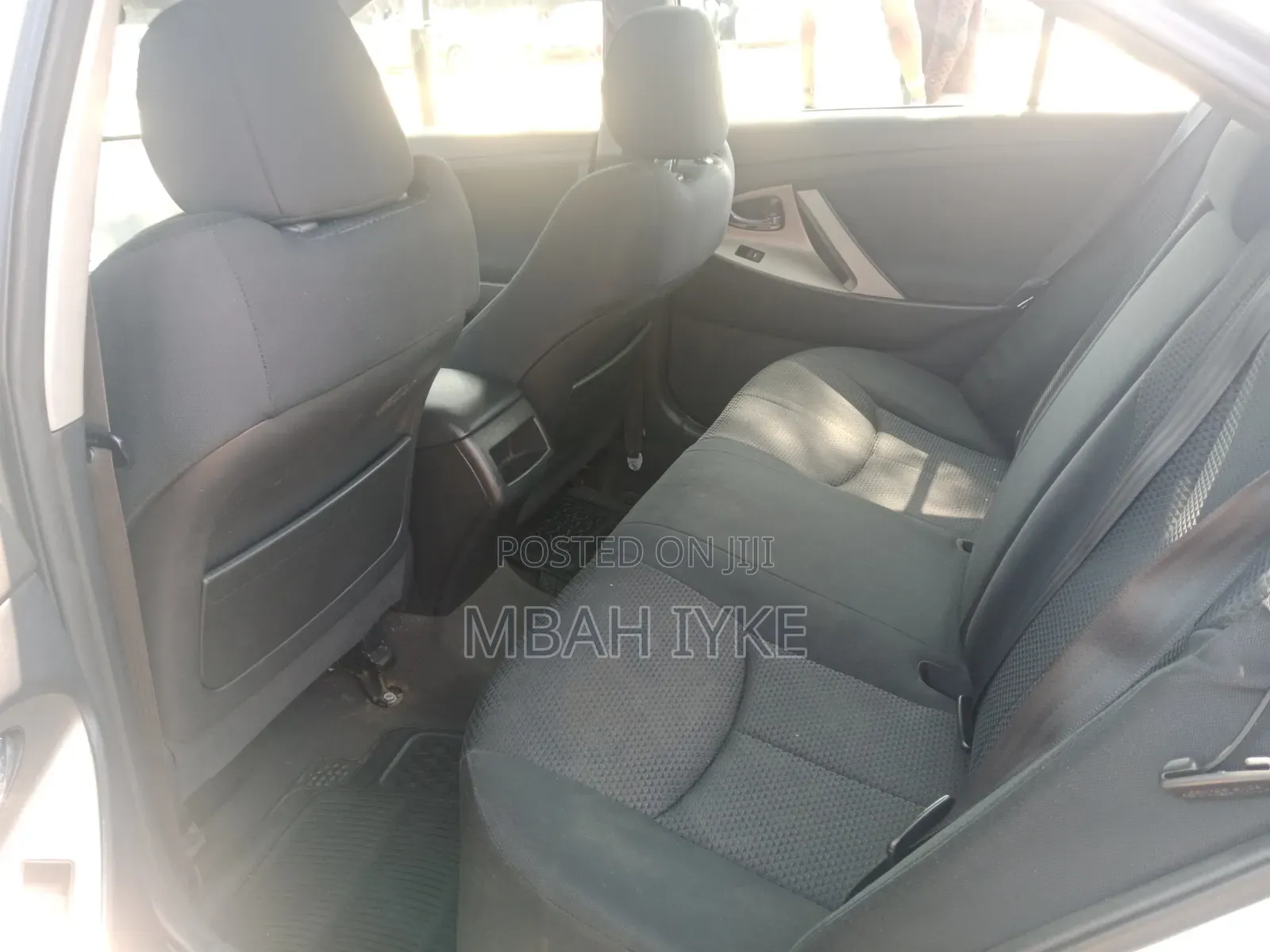 Toyota Camry SE 4dr Sedan (2.5L 4cyl 6AM) 2010 Silver