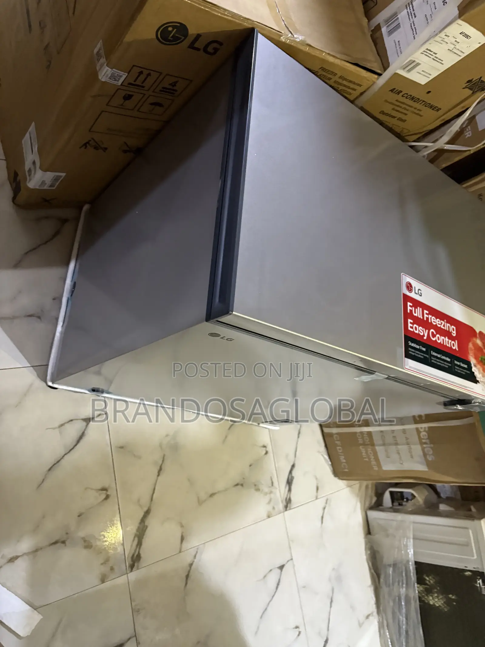 LG 194 Litres Deep Freezer – Fast Freezing Technology