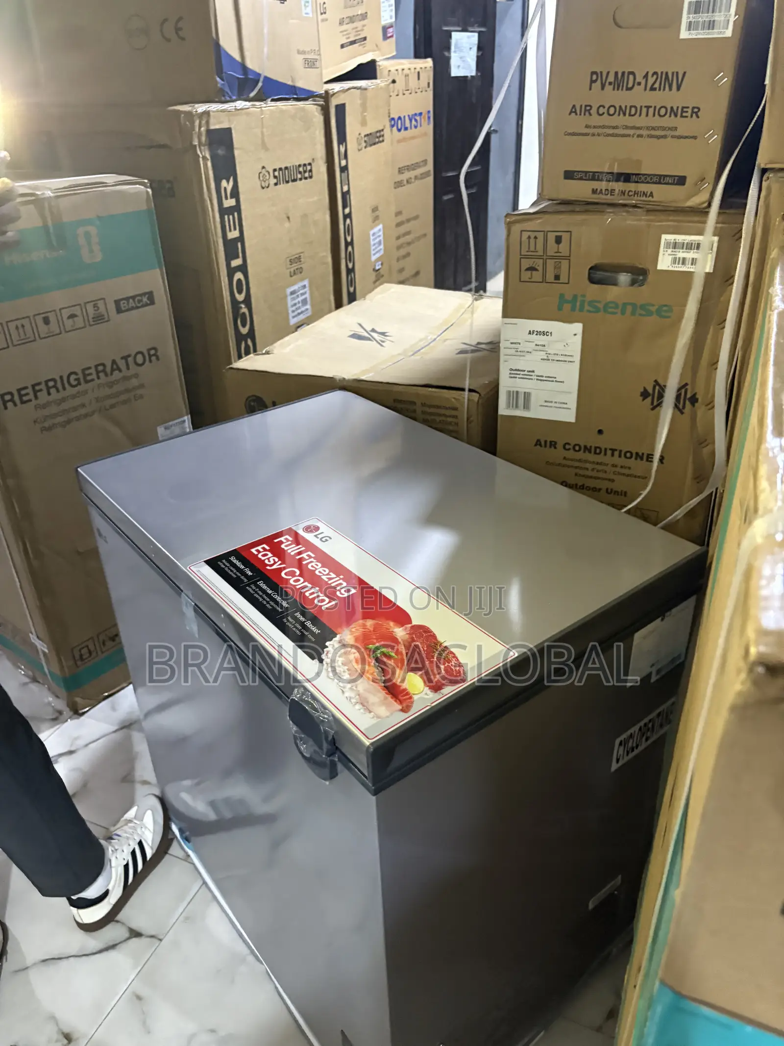 LG 194 Litres Deep Freezer – Fast Freezing Technology