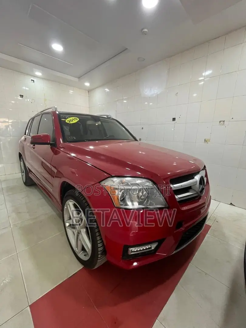 Mercedes-Benz GLK-Class 350 4MATIC 2011 Red