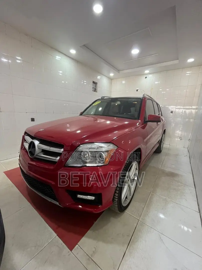Mercedes-Benz GLK-Class 350 4MATIC 2011 Red