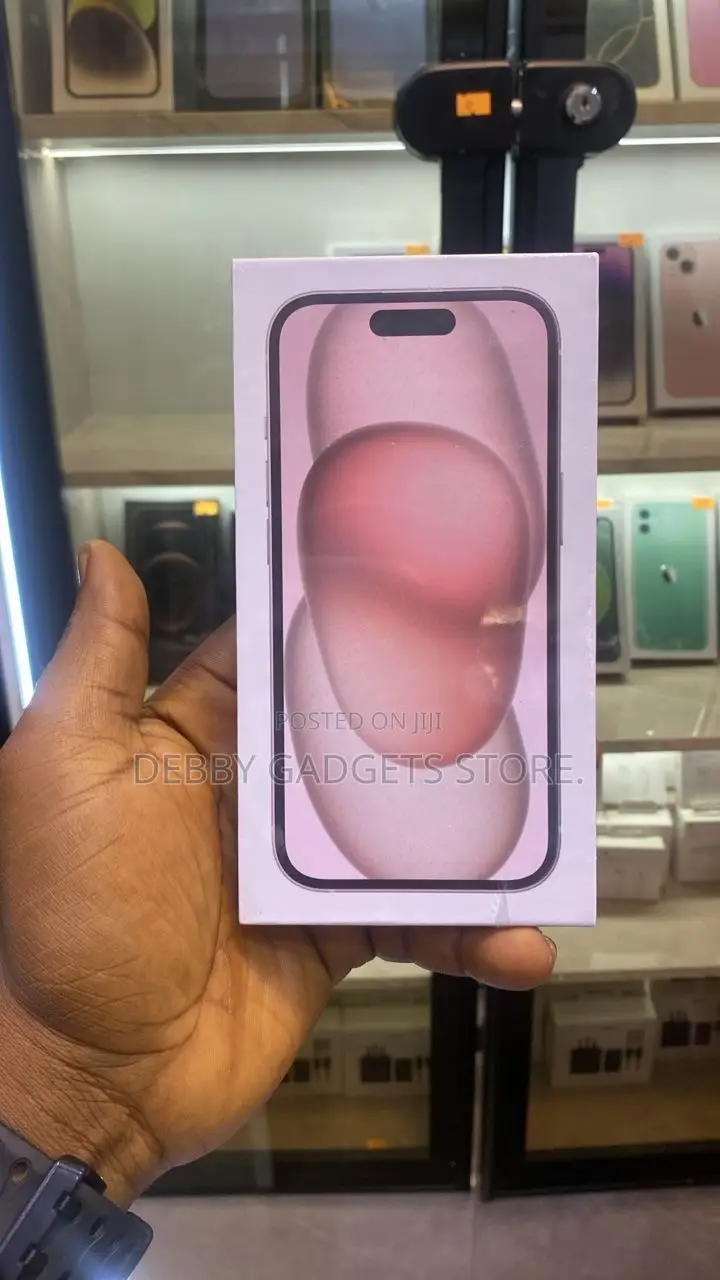 New Apple iPhone 15 256 GB Pink