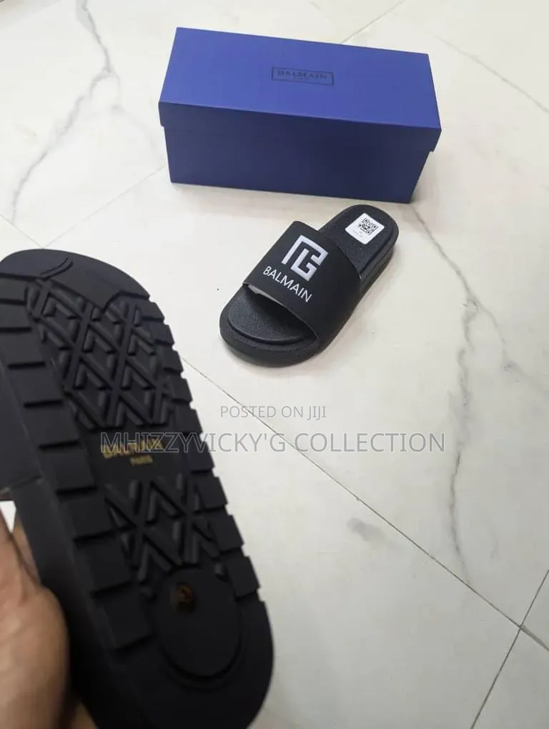 Balenciaga Unisex Carton Palm