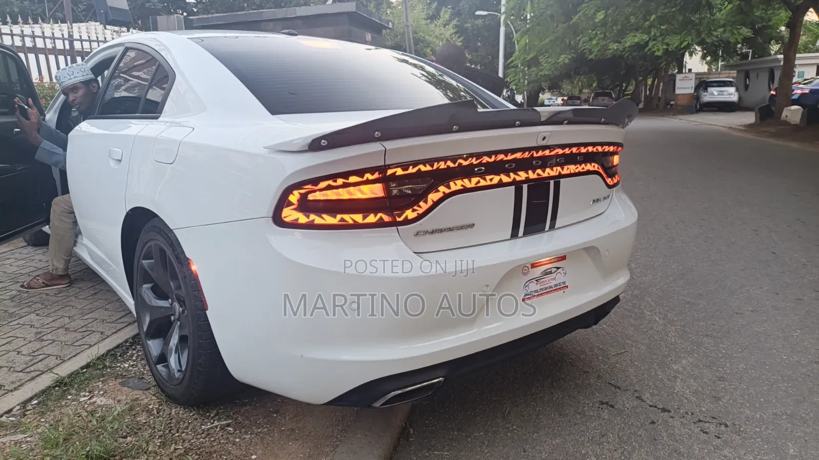 Dodge Charger 2017 White