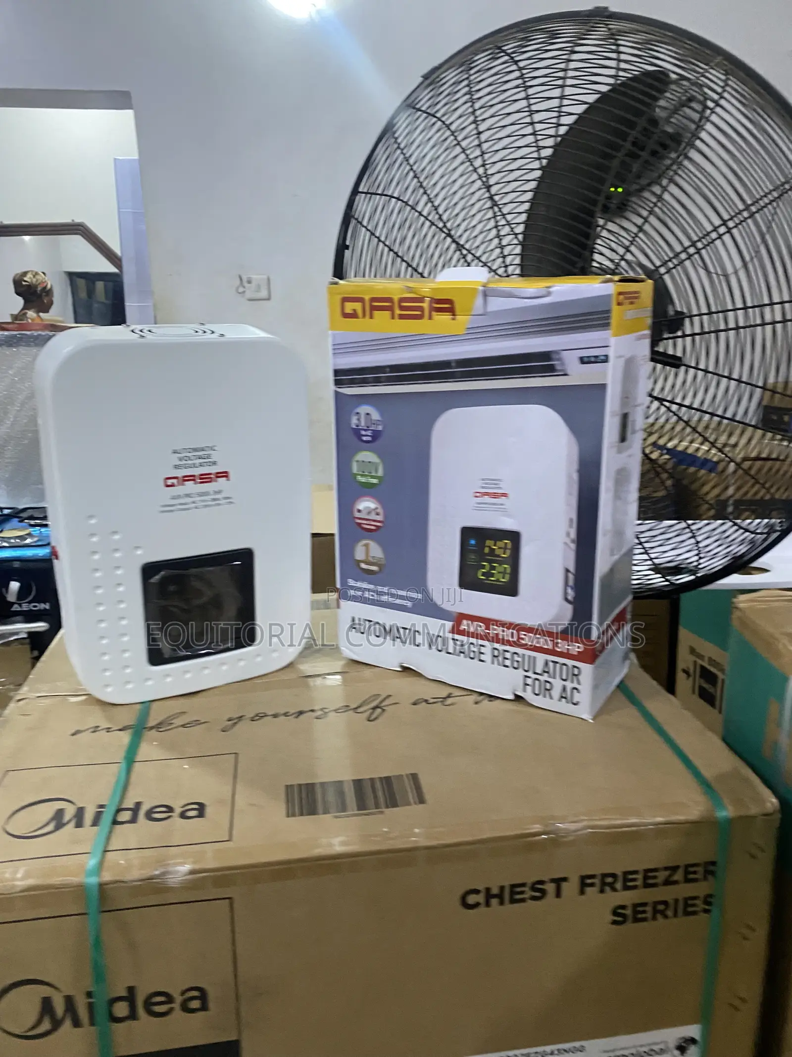 Qasa AVR-PRO 5000W Voltage Control Stabilizer