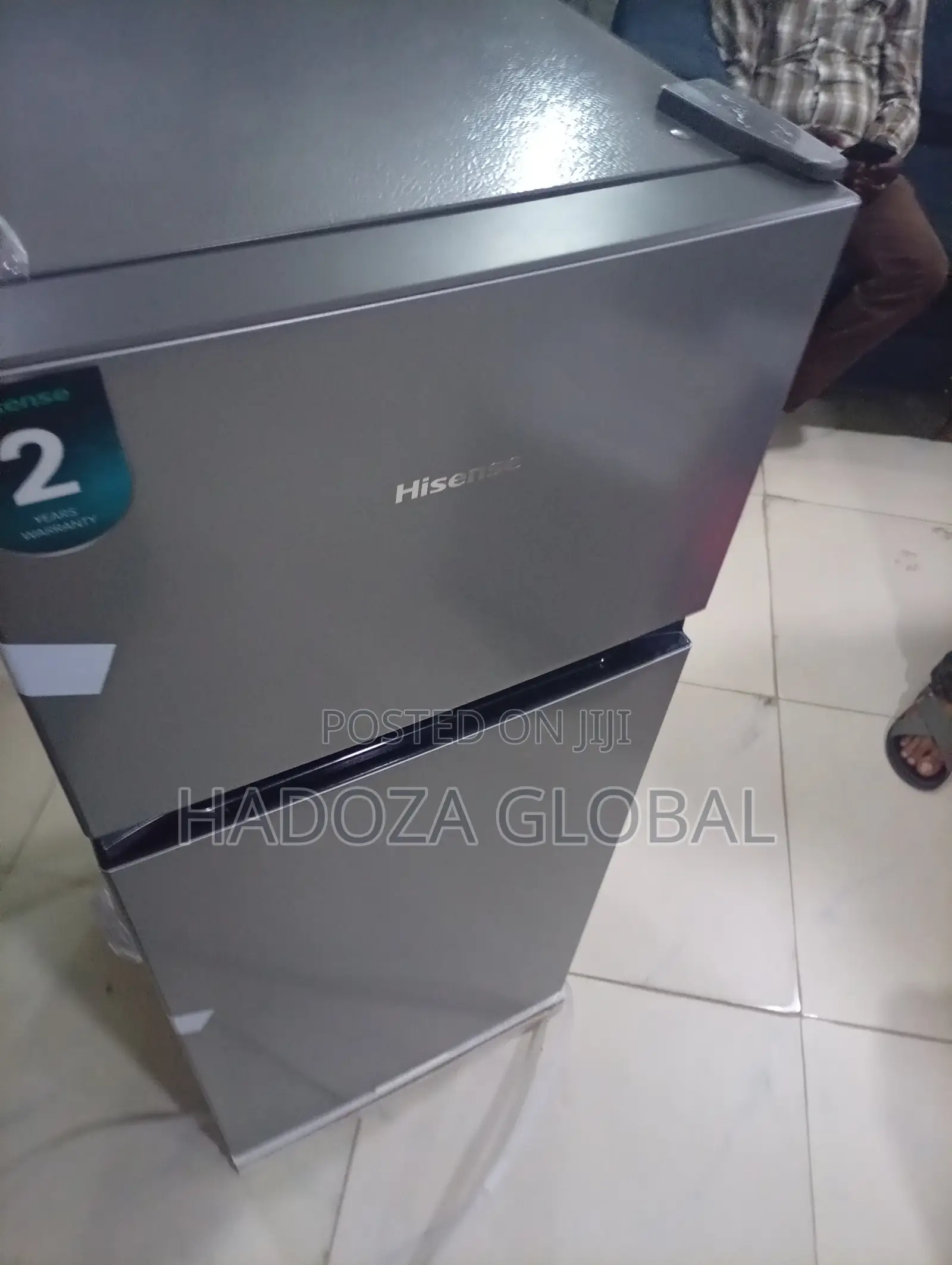 Hisense 172 DR Refrigerator Compact and Spacious Kitchen Fridge