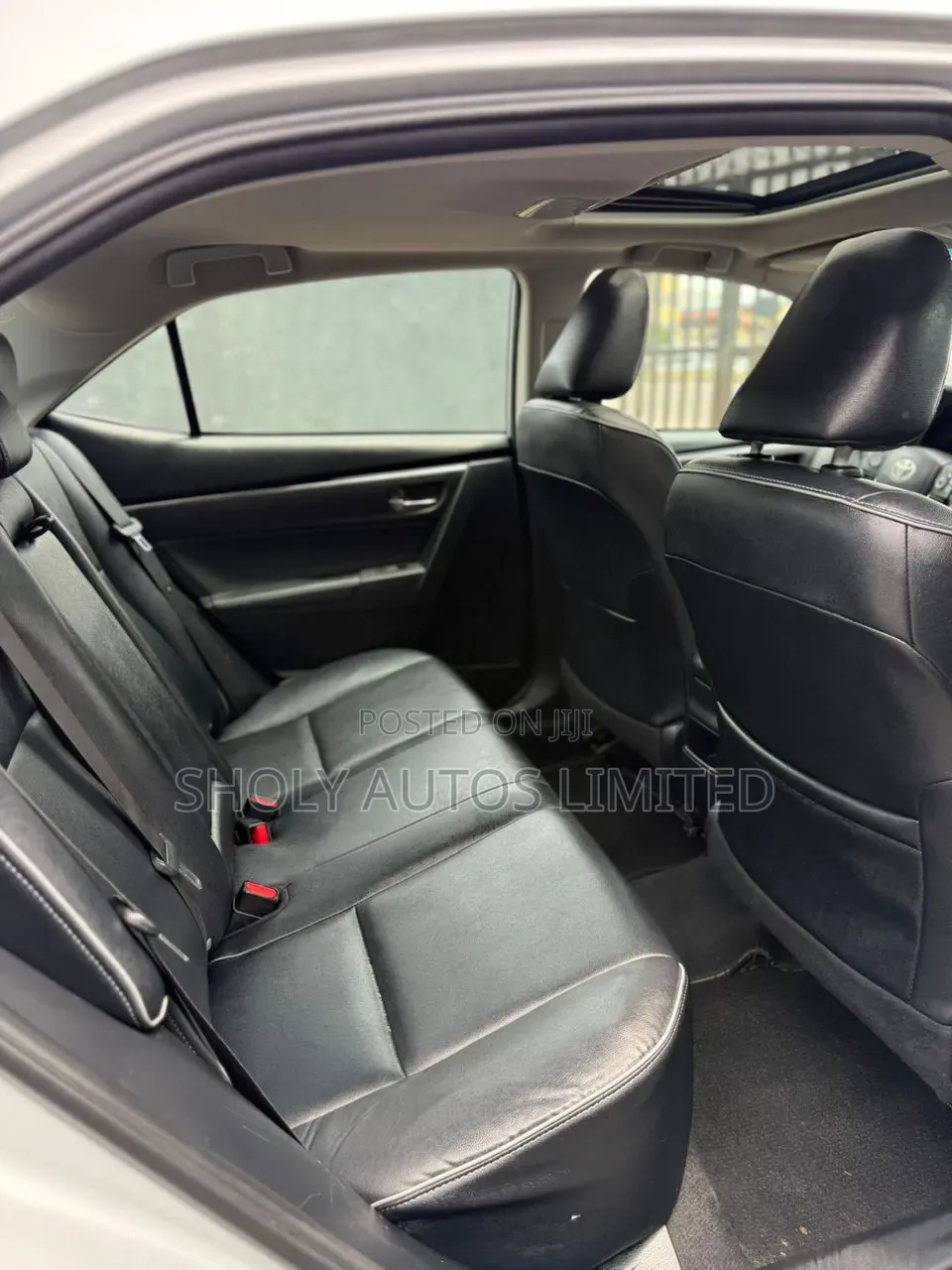 Toyota Corolla 2018 Silver