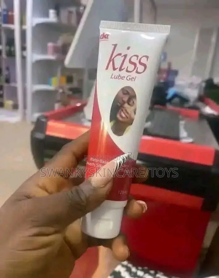 Kiss Lubricant in Different Size