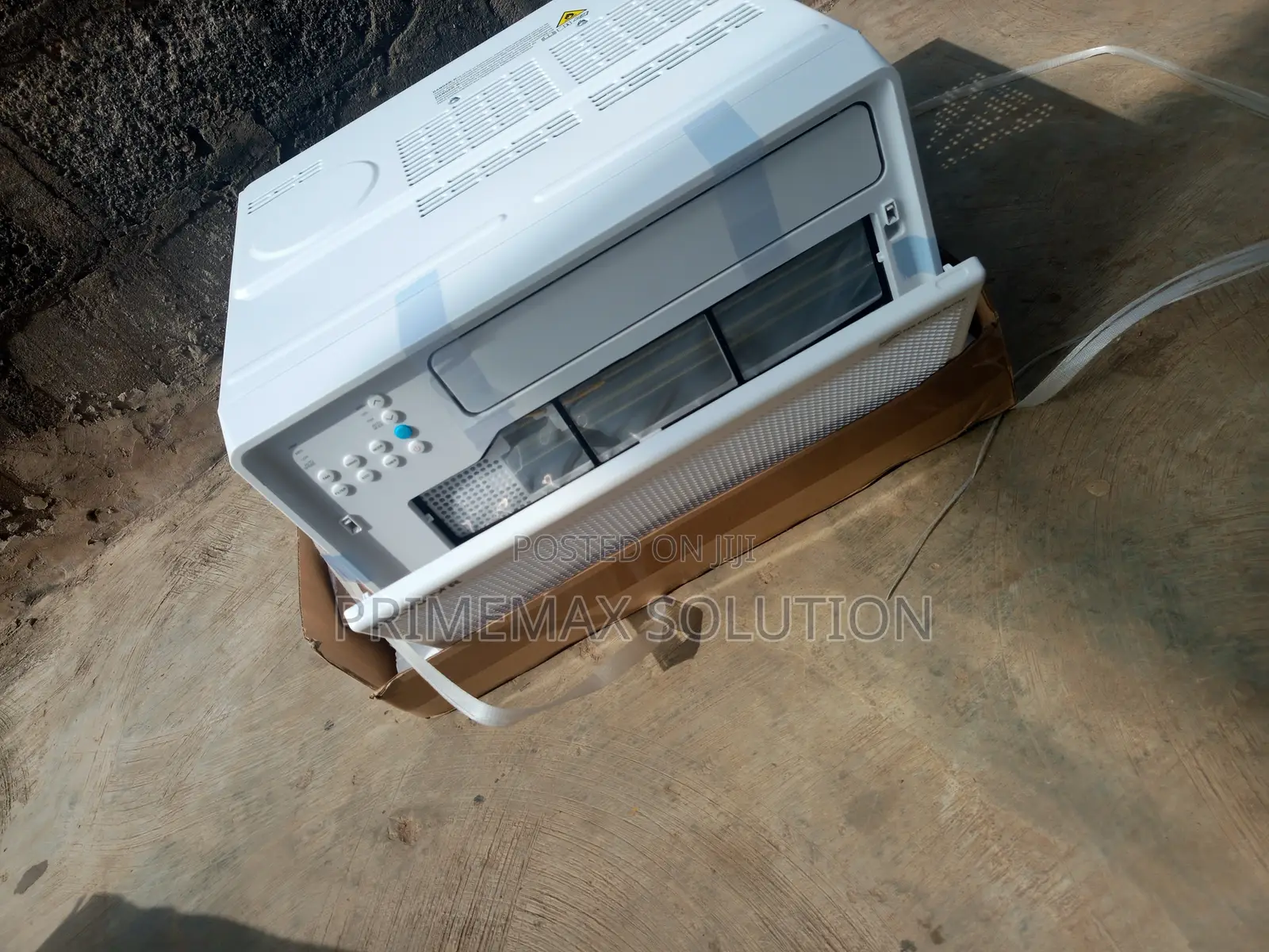 Brand New Polystar 1.5HP Inverter Window AC With Remote Fast Cooling
