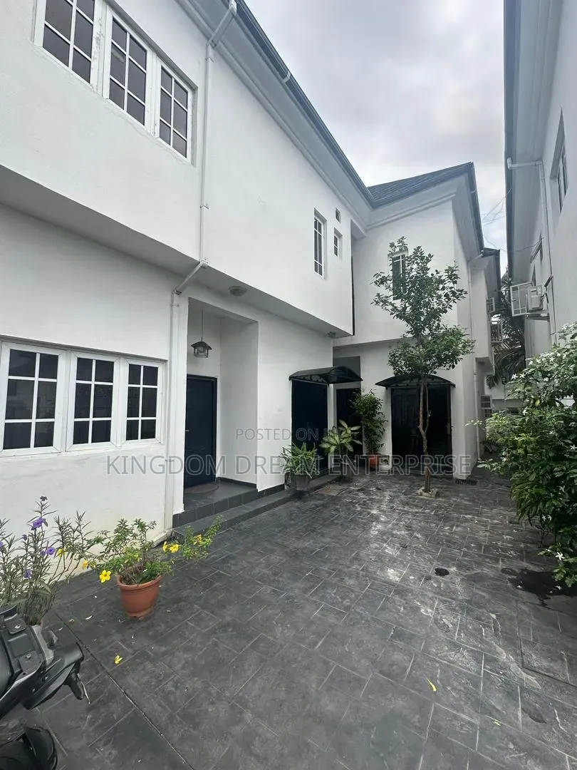 2bdrm Apartment in Off Providence Lekki for rent