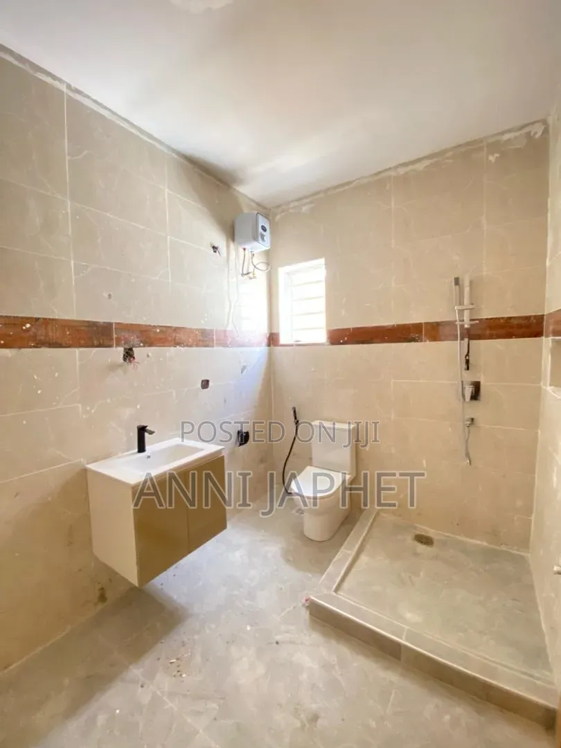 3bdrm Duplex in Citadel Oasis, Lagos Island / Lagos Island for sale