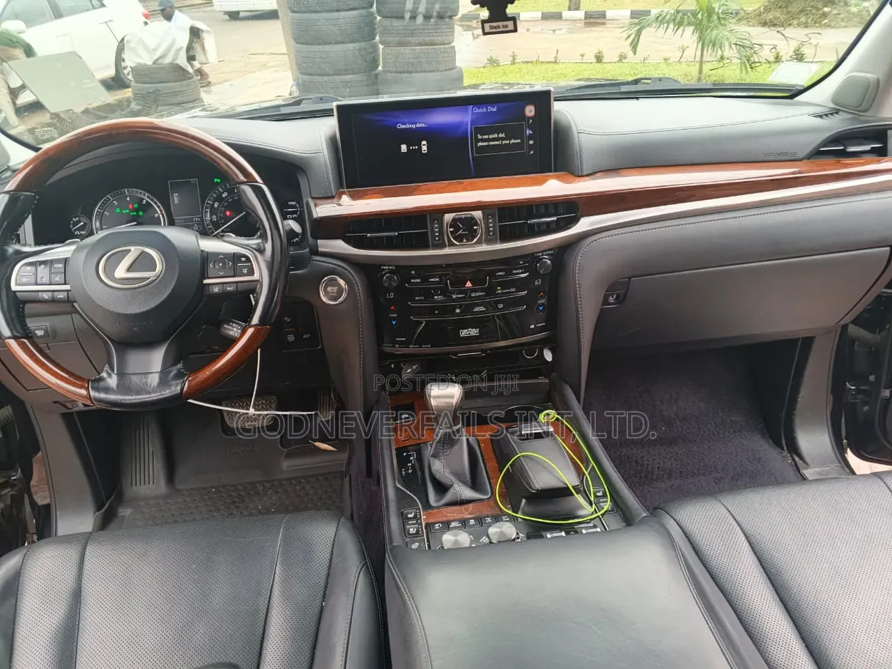 Lexus LX 2017 Black