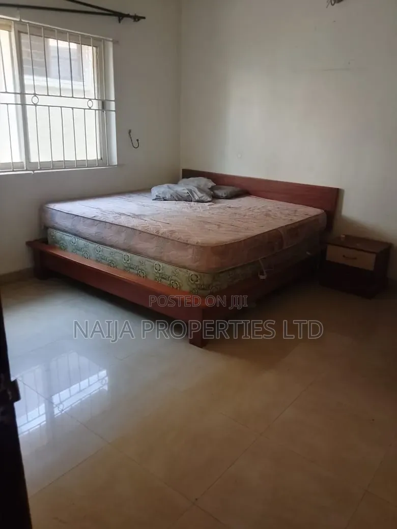 2bdrm Apartment in Furo Ezimora, Lekki Phase 1 for rent