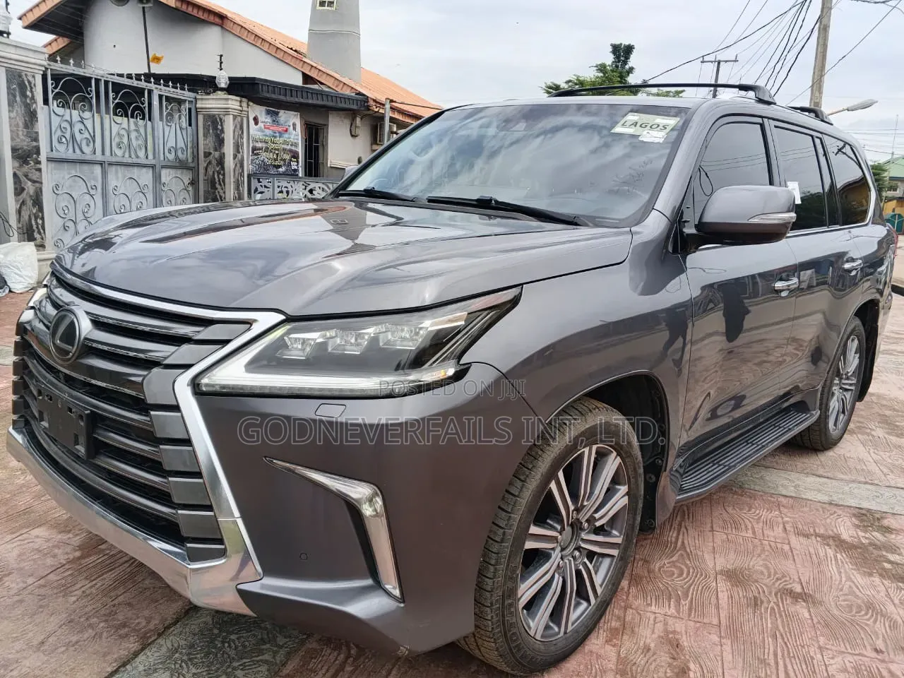 Lexus LX 2016 Gray