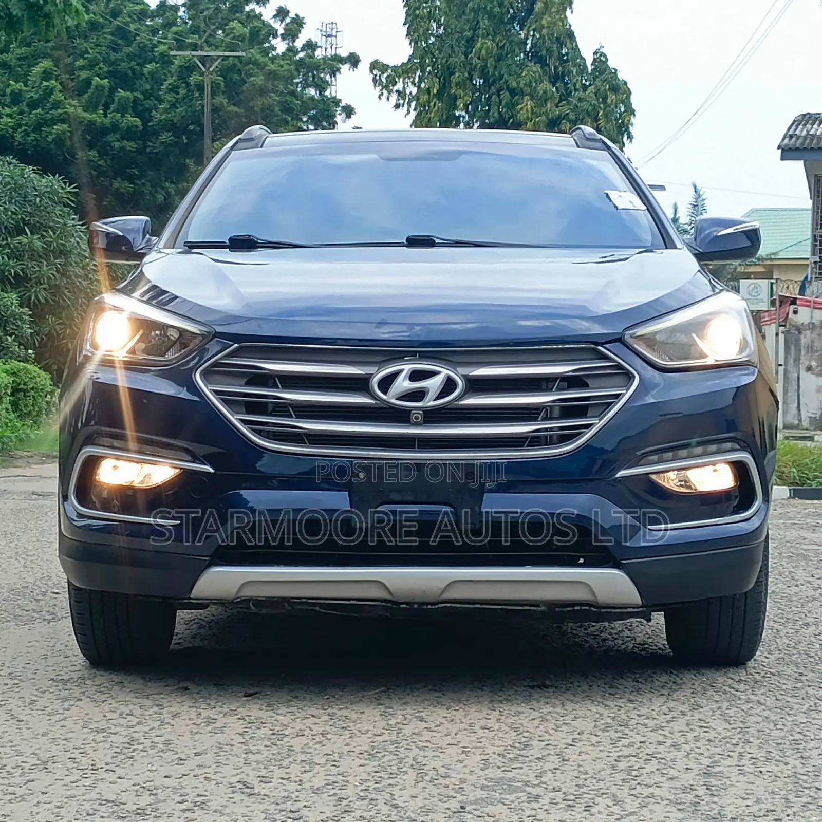 Hyundai Santa Fe SE AWD 2017 Blue