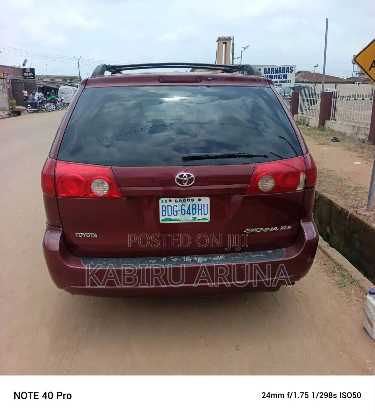 Toyota Sienna 2006 Red