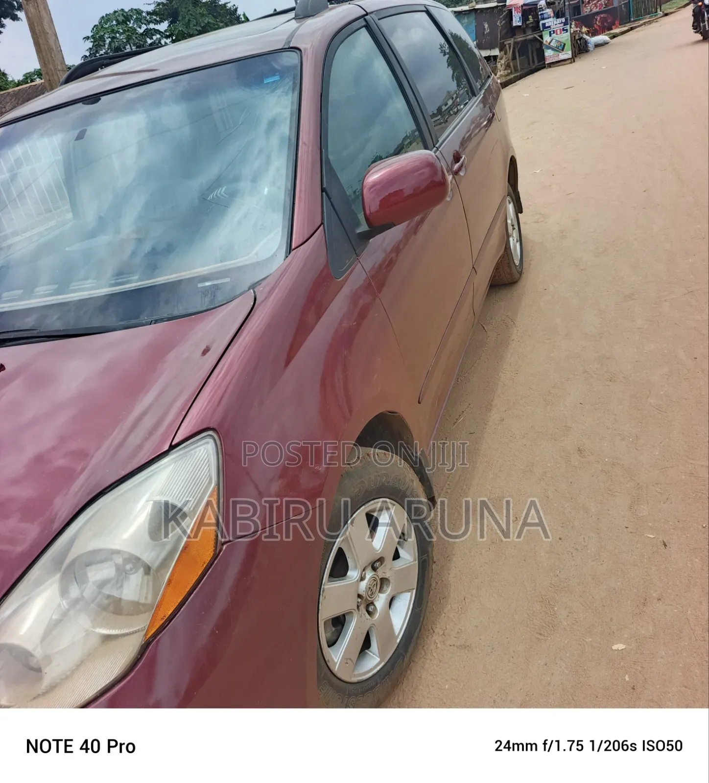 Toyota Sienna 2006 Red