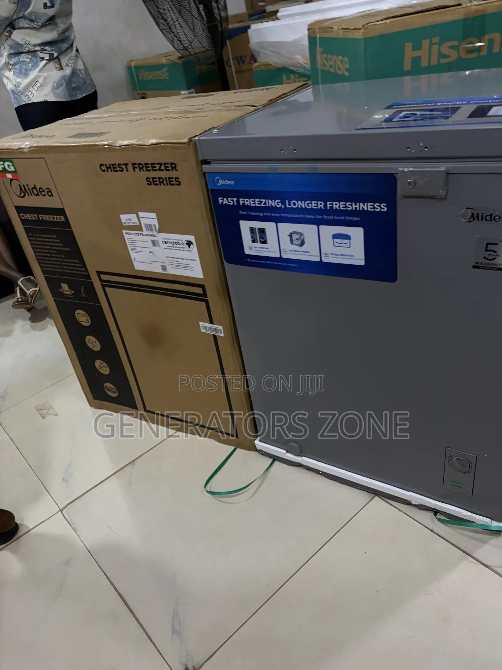 Midea MDRC207FZG43NGG 142L Chest Freezer