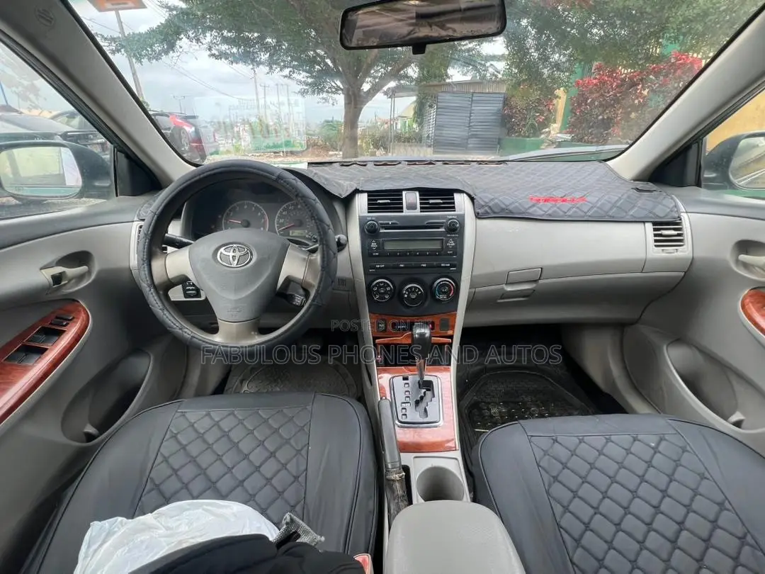 Toyota Corolla LE 4dr Sedan (1.8L 4 cyl 4A) 2009 Green