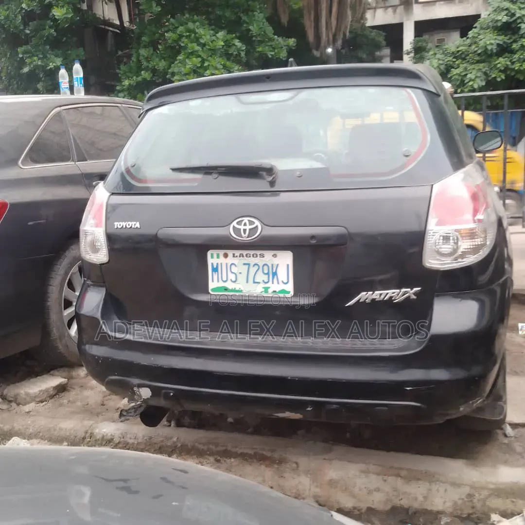 Toyota Matrix 2005 Black
