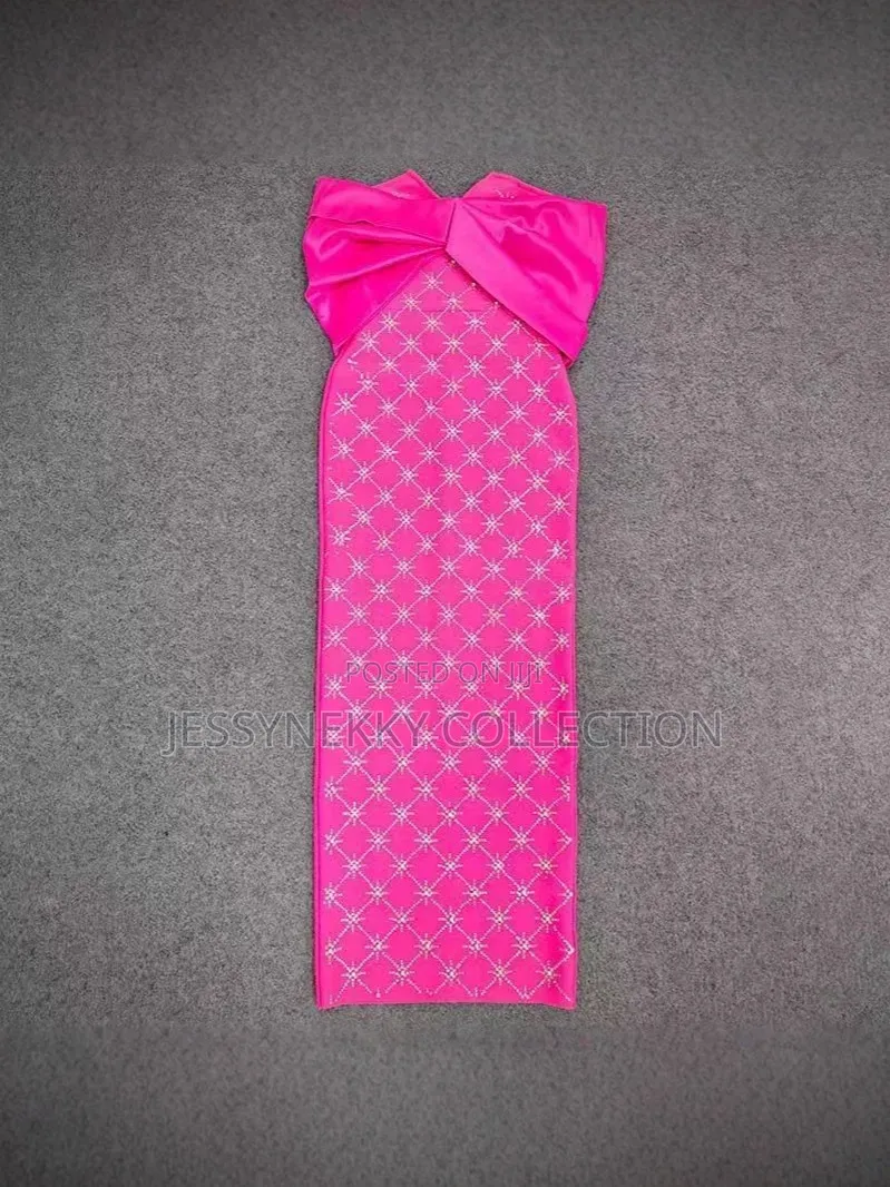 Classic Luxurious Ladies Pink Bandage Dress