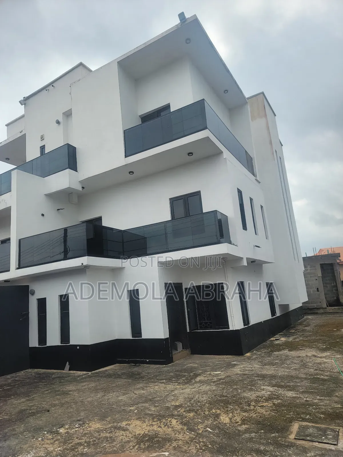 Furnished 4bdrm Duplex in Journalist Estate, Magodo for rent