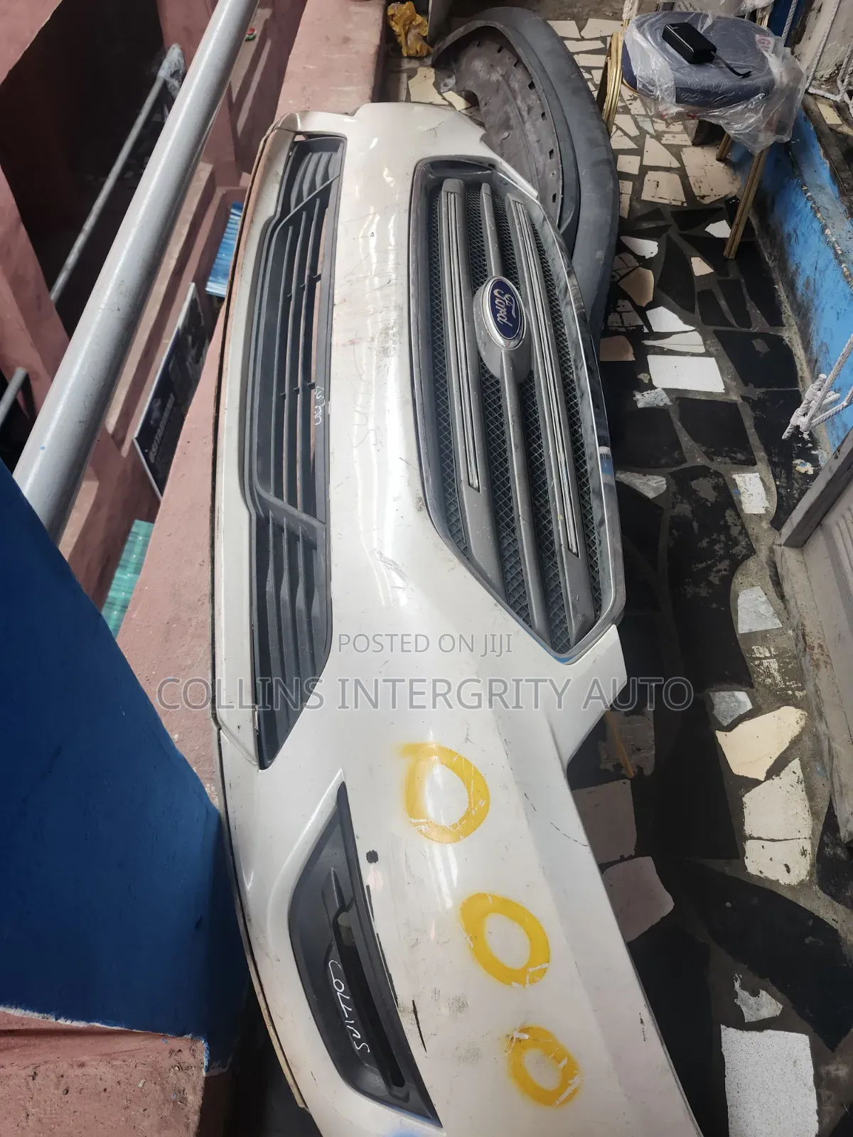 Complete Front Bumper Ford Taurus 2012 to 2016