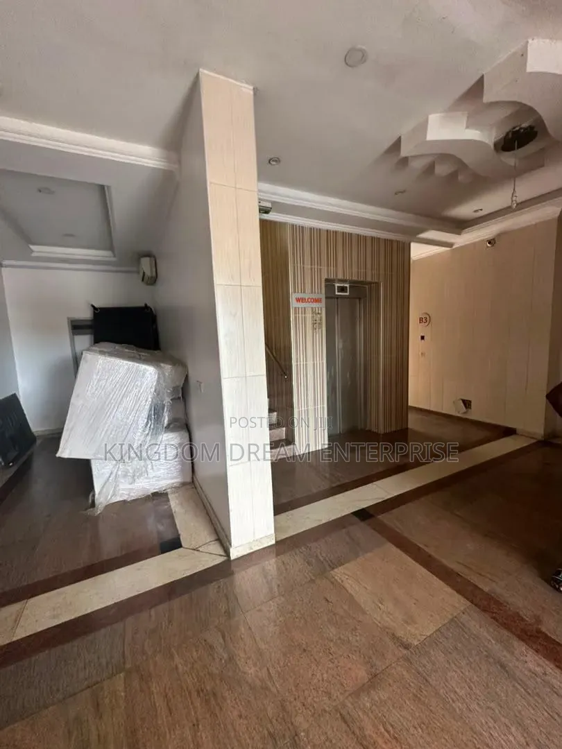 2bdrm Apartment in Victoria Island, Epe Road for rent