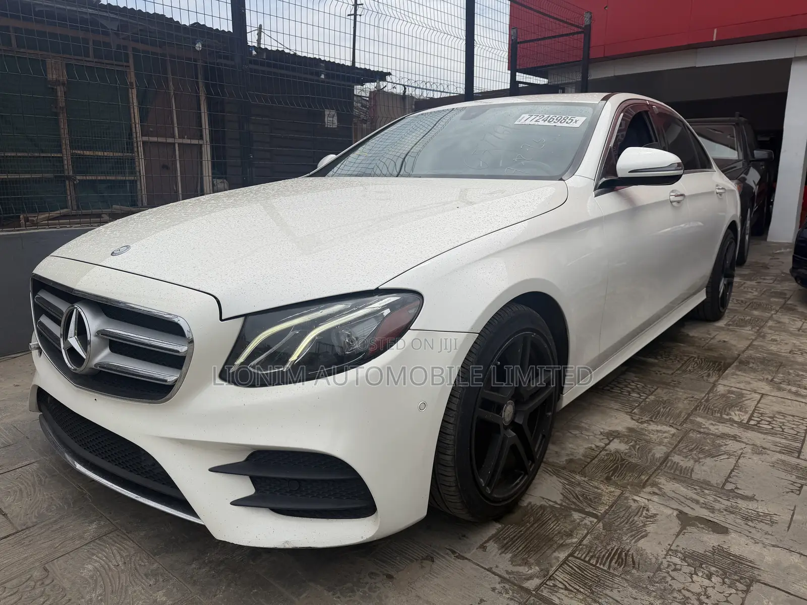Mercedes-Benz E300 2017 White